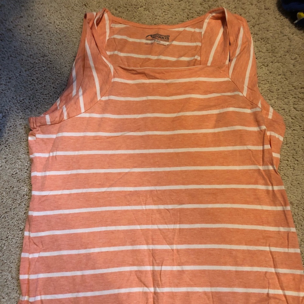 Mountain khaki tank